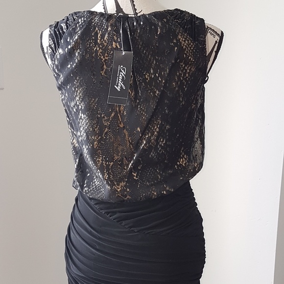 Gold foil dress - Picture 2 of 3